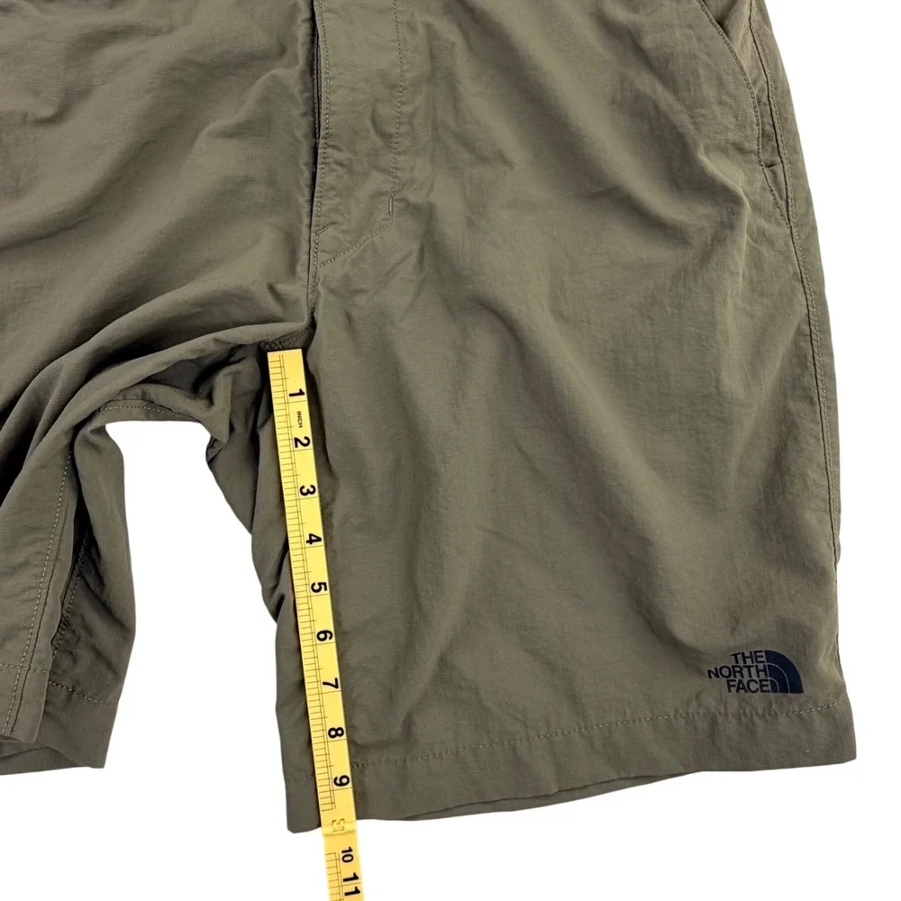 The North Face Cargo Shorts Men 38 Brown Nylon Hiking Outdoor Trail Pockets 9.5
